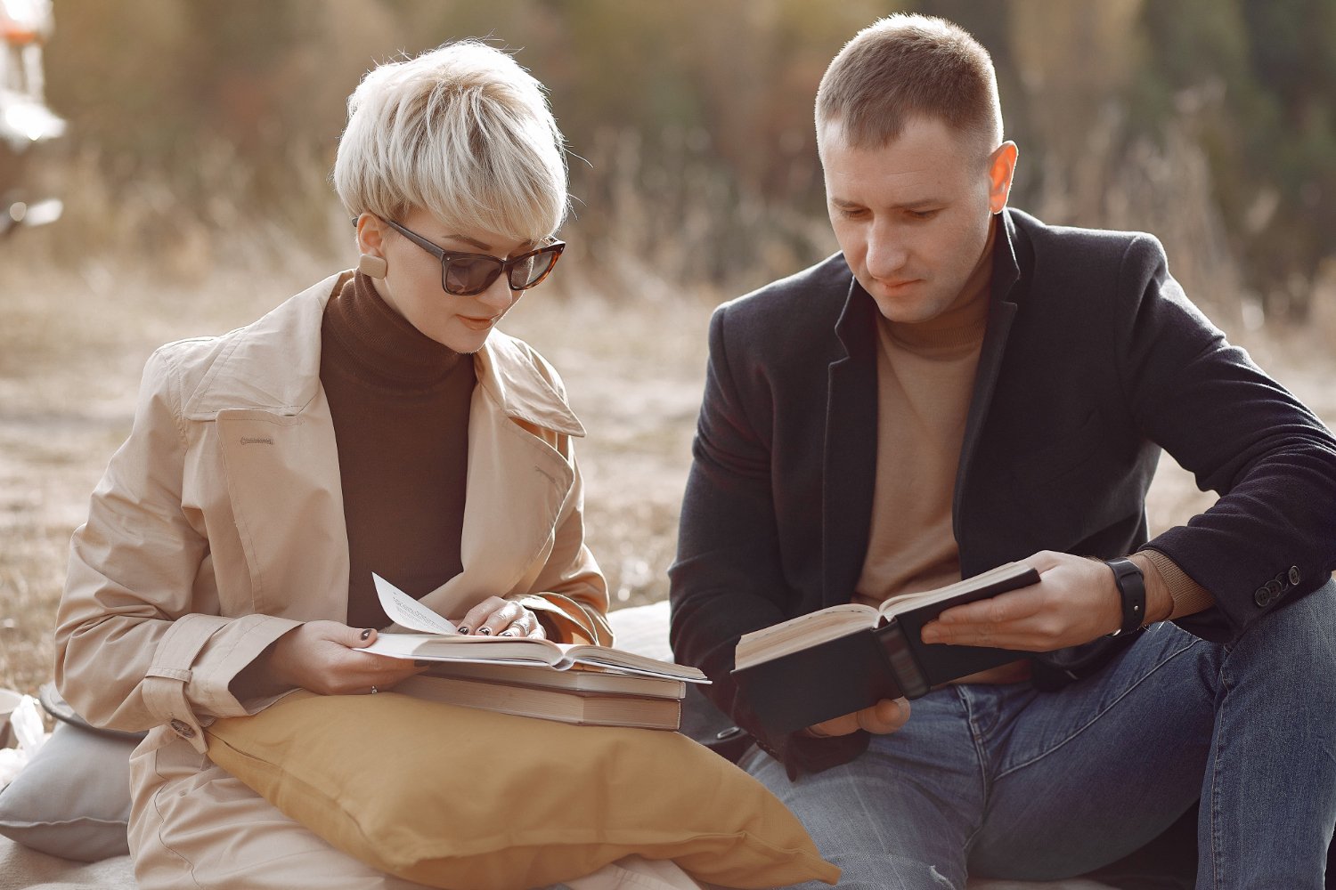 An open Bible and journal